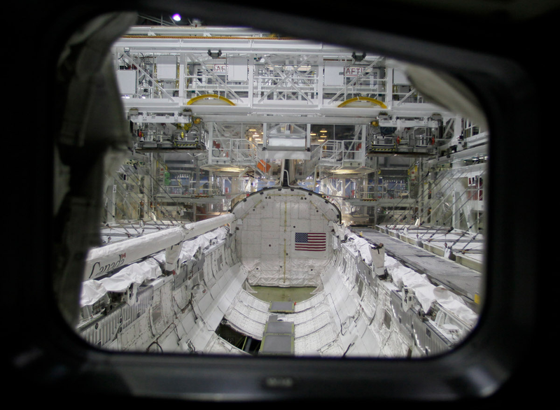 Illustration for article titled 30 Years of the Space Shuttle Program in Pictures